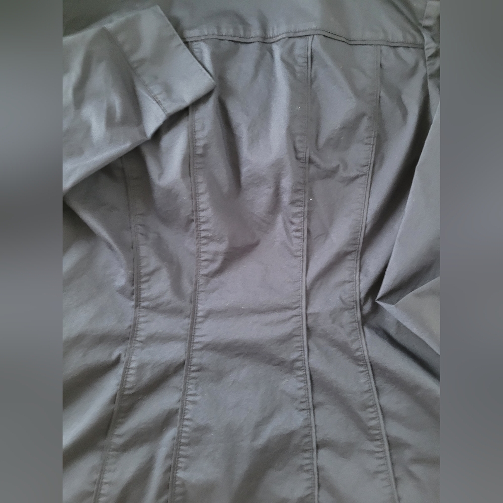 Navy button down blouse - Picture 6 of 6
